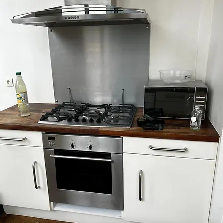 Logement Avec Jardin Sur Cour Interieure * 베흑사이으